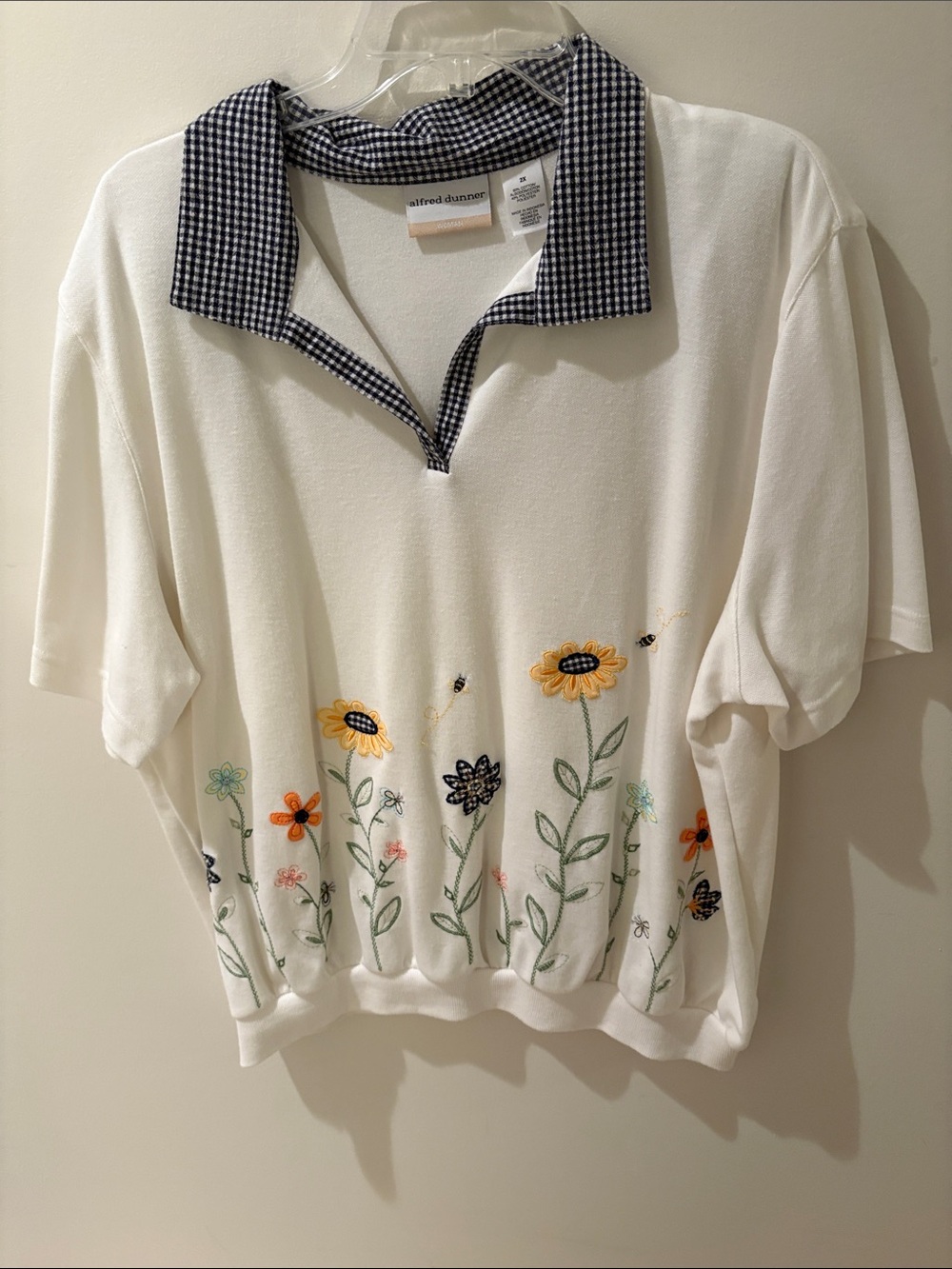 Alfred Dunner White Floral Embroidered Polo Top